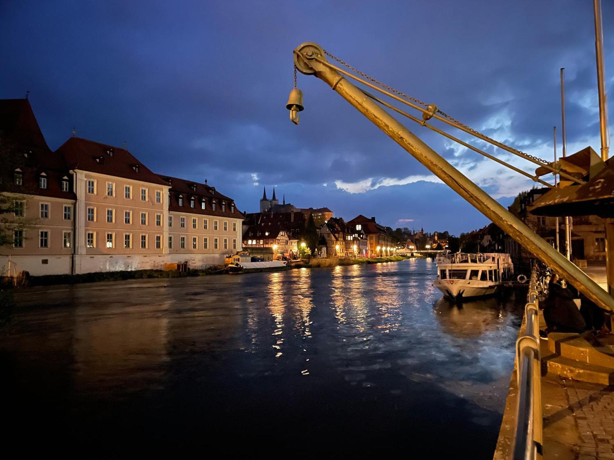 Lofty Luna, Dein Feinzeit Apartment Bamberg Buitenkant foto